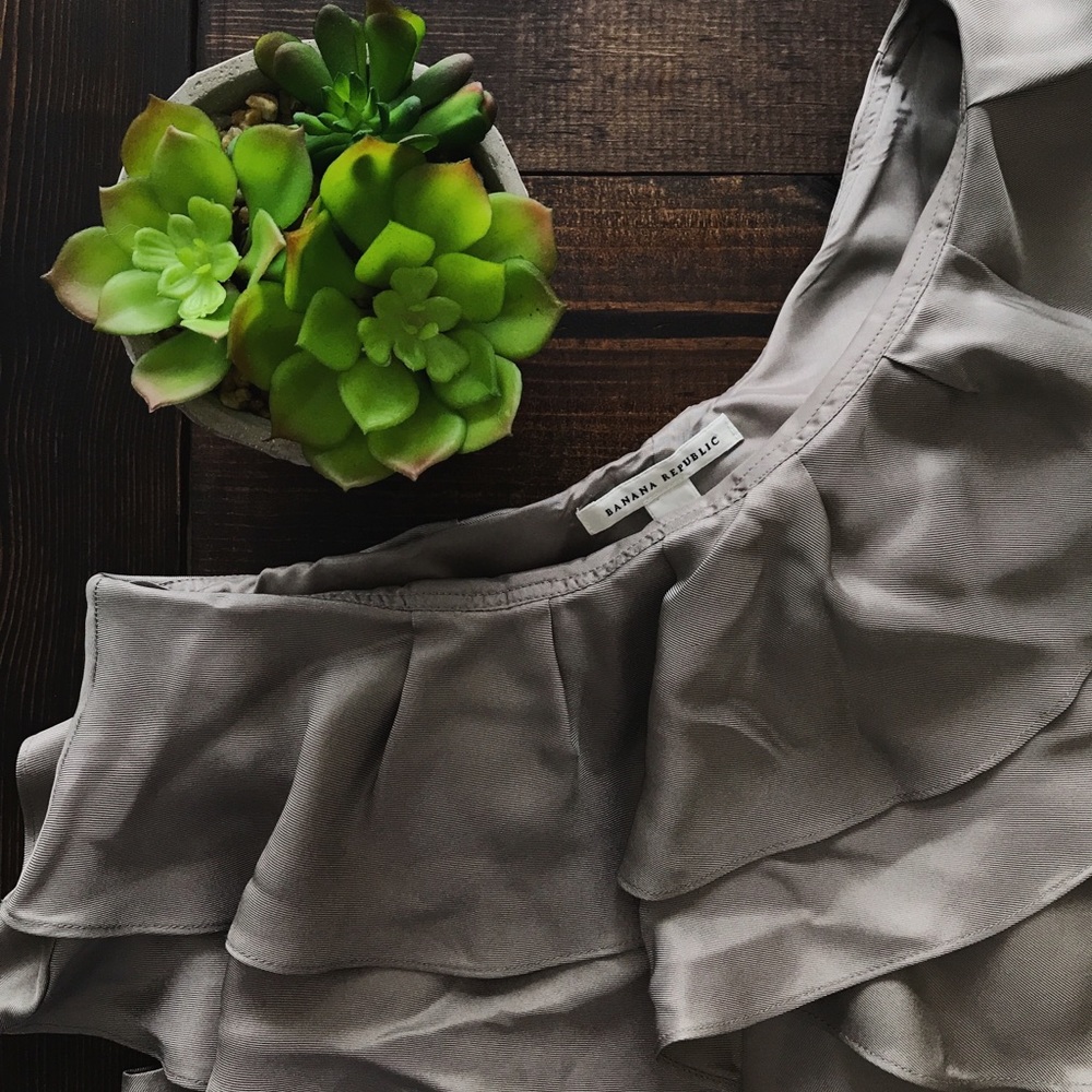 Banana Republic Silver One Shoulder Dress Size 0